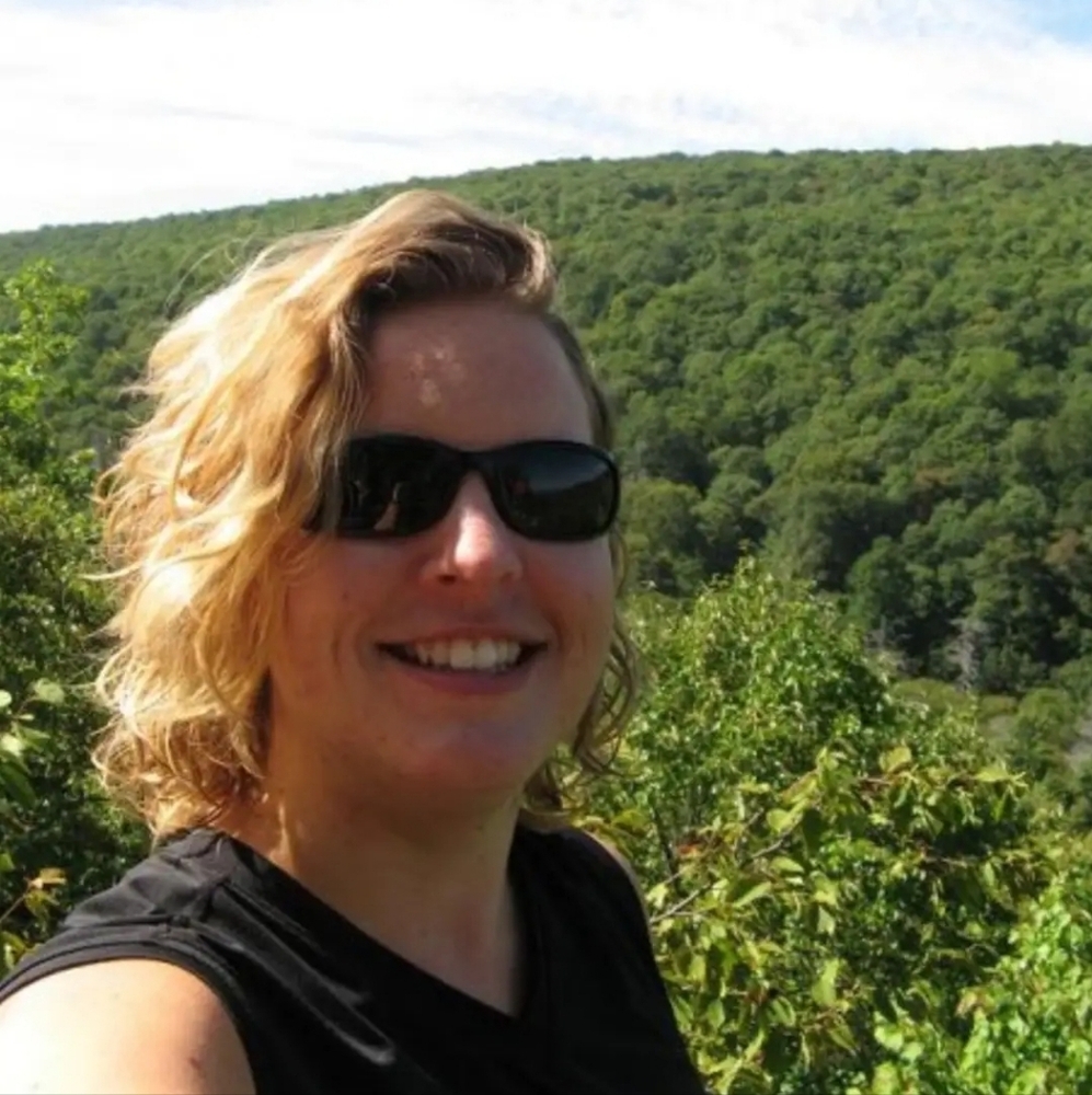 Meet your Posher, Christina